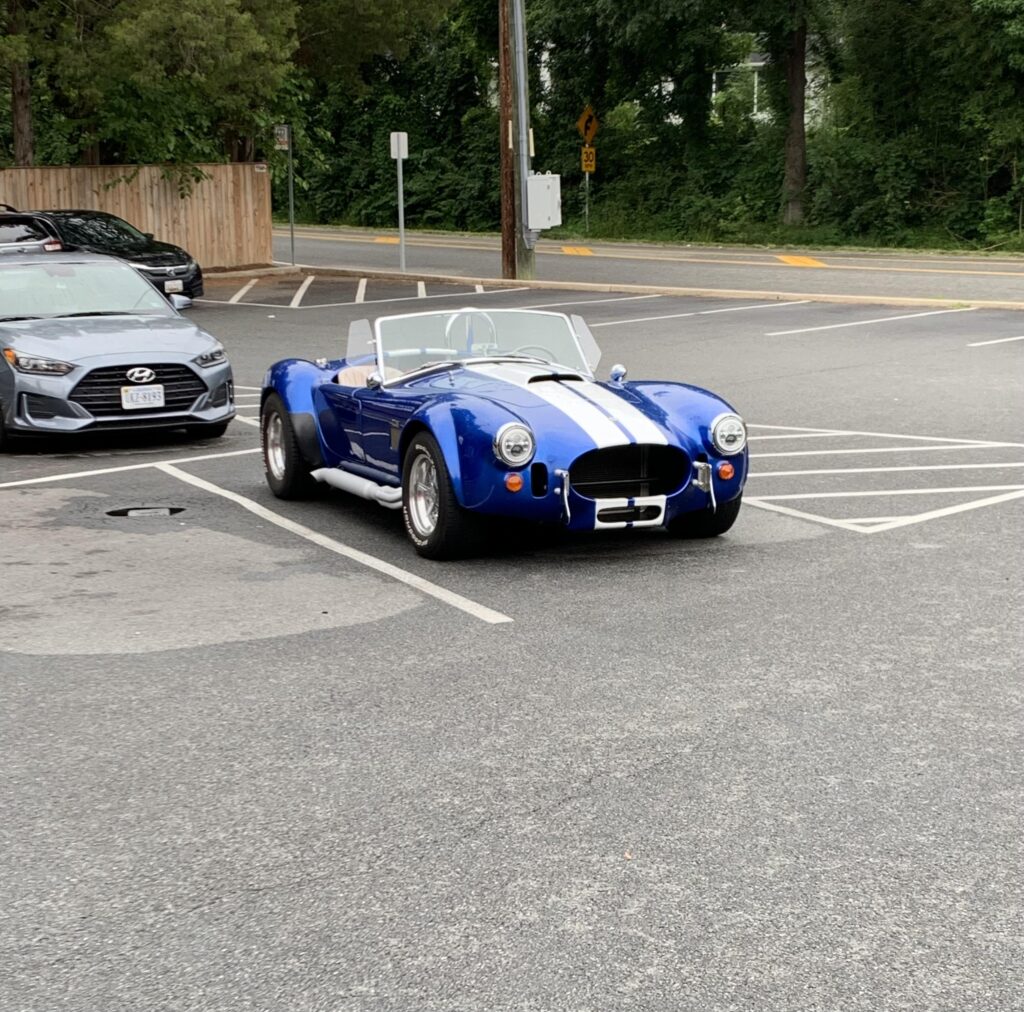 [Shelby Cobra] Same guy has a ‘65 Vette as well