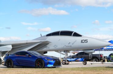 2024 Lexus LC500 vs. F14 Tomcat [6192×4128]