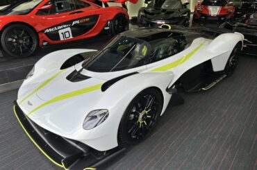 [Aston Martin Valkyrie]