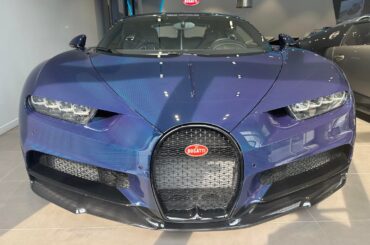 [Exposed Blue Carbon Fiber Chiron]