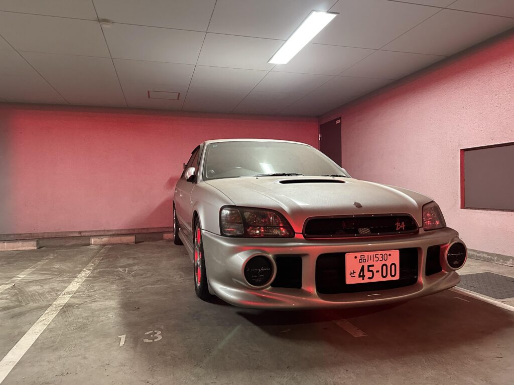 [Subaru Legacy B4 Tommykaira]