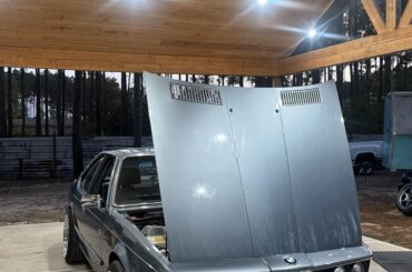 Anyone in North of Houston that can get my 635csi in air suspension and some tilt ❔