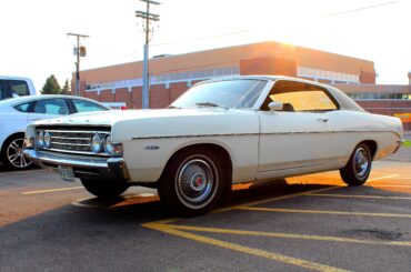 Ford Fairlane