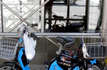 Staying safe on an electric bike