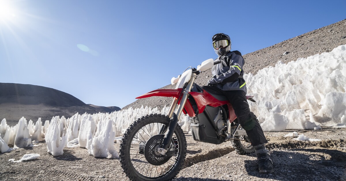 Stark Varg EX sets Guinness World Record for altitude on volcano - EVSHIFT