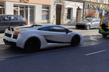 Is it true that there are only 618 of this [Lamborghini Gallardo Superleggera]?