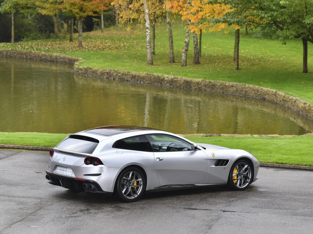 Ferrari GTC4 Lusso T [3000x2250]