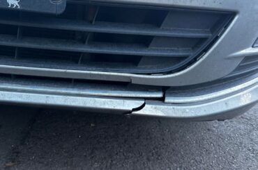 VW Golf 7 (pre-facelift) bumper repair or replacement