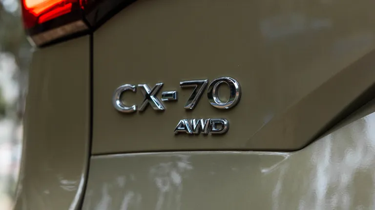 013 2025 Mazda CX70 LT