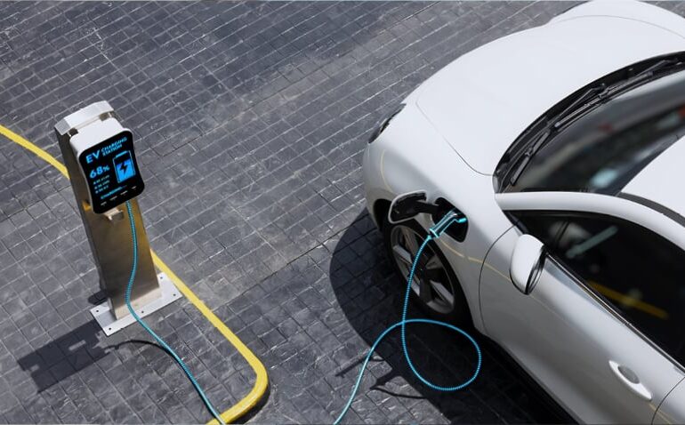 BEVs and plug-in hybrids drive moderate growth in Europe’s new car market in October