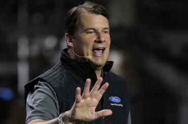 Ford to offer eyes-off driving tech with $30,000 EV in 2028