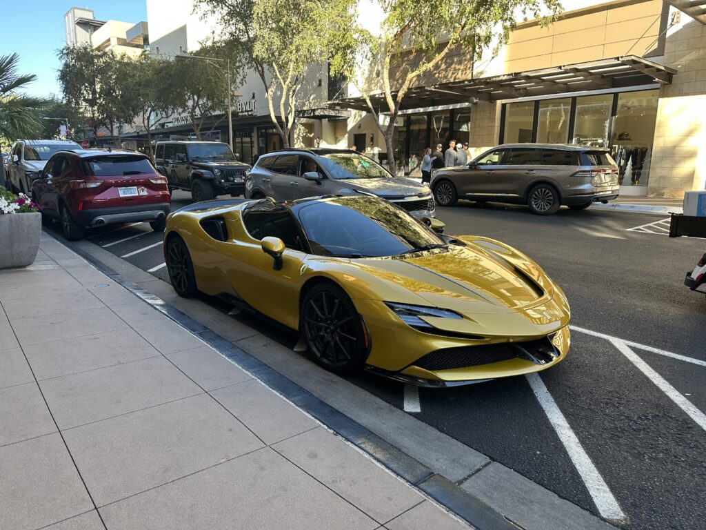 [Ferrari SF90 Spyder]