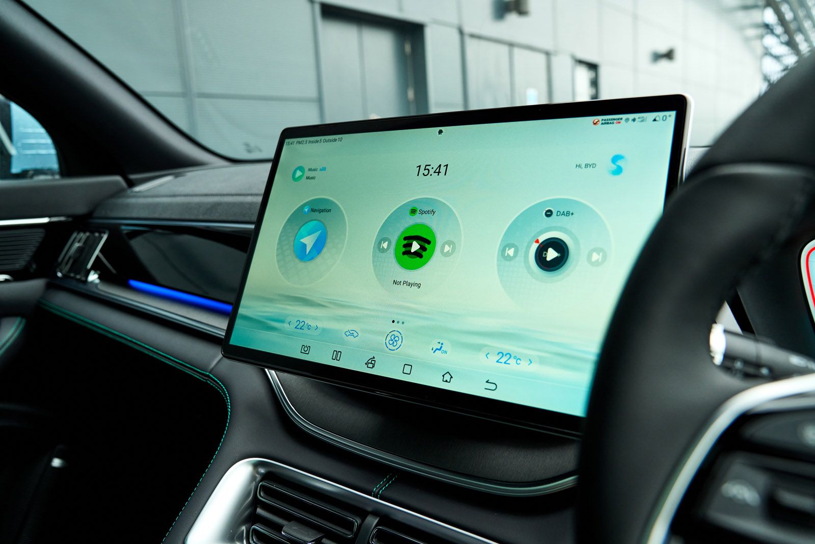 BYD SEAL U DM-i infotainment