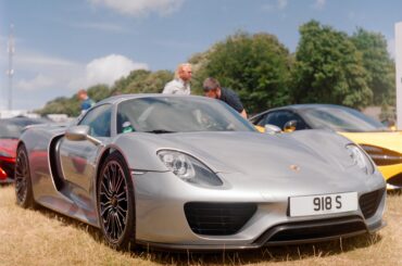 Porsche 918 Spyder [4744x4580]