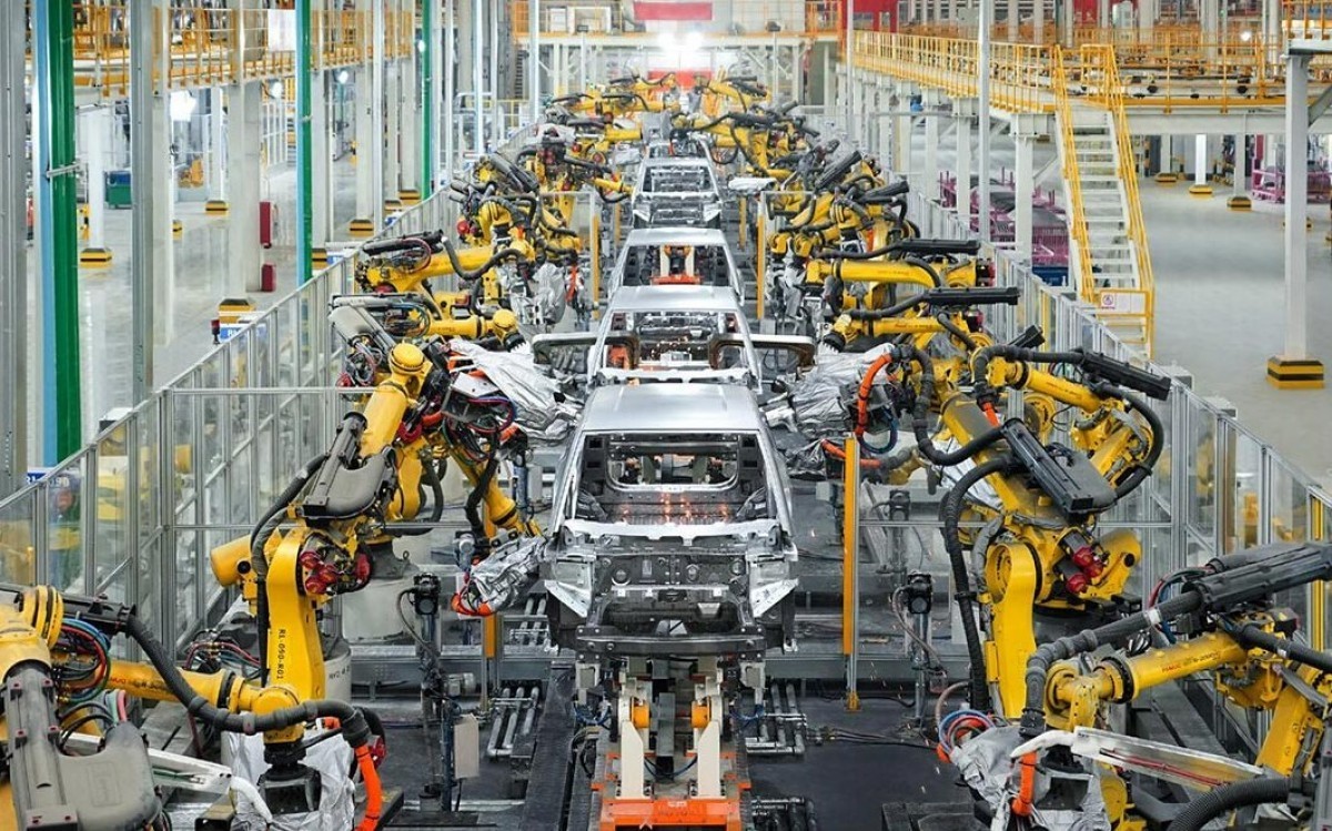 EU and China shake hands on new deal for EV prices