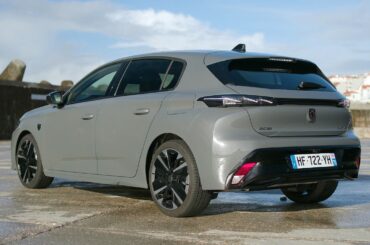 2026 Peugeot 308 GT Plug-in Hybrid | Selenium Grey | Driving, Interior, Exterior [4K]