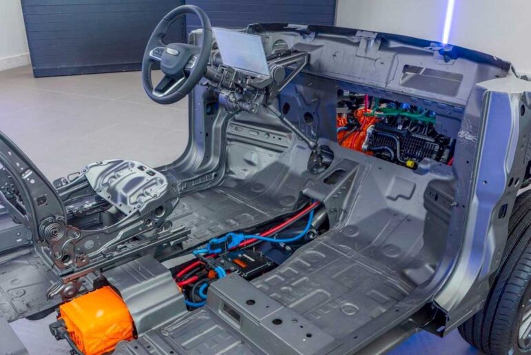 According to this study, electric and plug-in hybrid cars have 80 % more problems than others: the good and the bad pupils