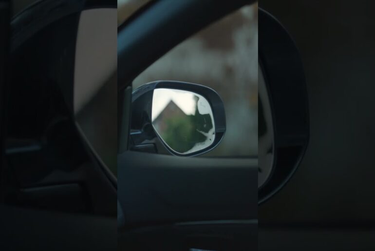 Scraping ice off your mirrors? 🥶 Not with the Mitsubishi Outlander Sport’s Heated Side Mirrors.