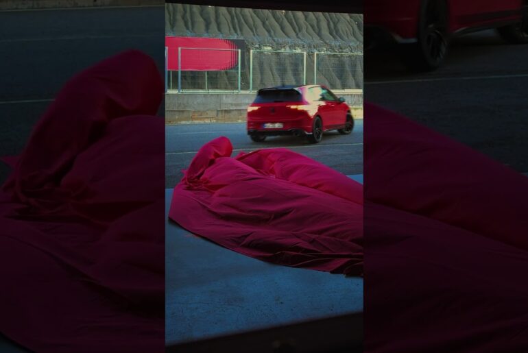 Built for full throttle. Held for one last moment. The Golf GTI EDITION 50.