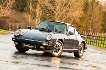 1988 Porsche 911 Carrera Sport (1800 x 1200)