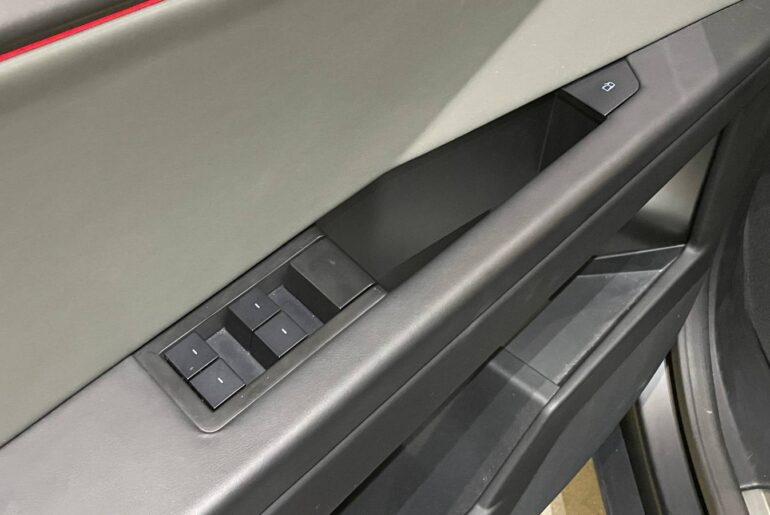 Congressional SAFE Exit Act Could Make Electric Door Handles Safer