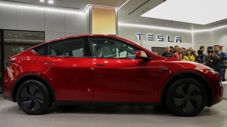 Sales of electric cars in the EU surpassed gasoline car sales for the first time in December