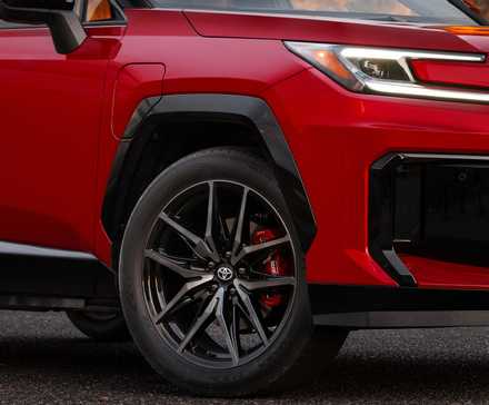 2026_Toyota-RAV4-PHEV-GR-Sport_0001H (1)