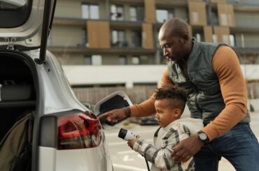 Hybrids and EVs Are Shifting in Price—What the Latest Used Car Data Show Heading Into 2026