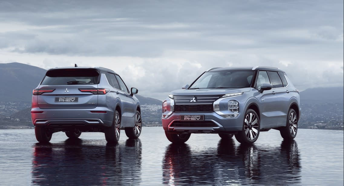 The Outlander PHEV will kickstart Mitsubishi’s return to the UK next summer. (Mitsubishi)