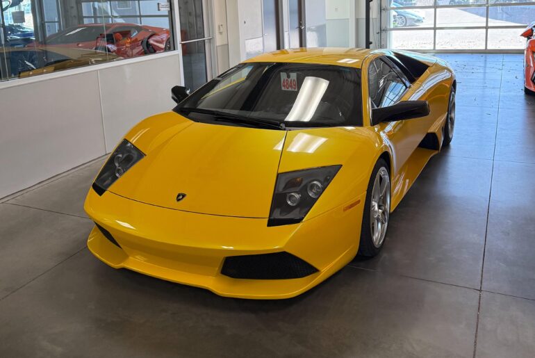 Lamborghini Murcielago [4101x4017]