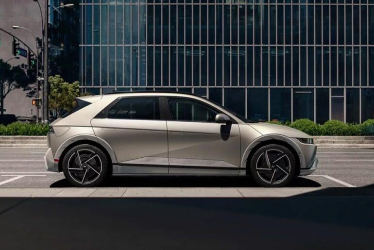 These were the top 10 best-selling EVs in the US in 2025