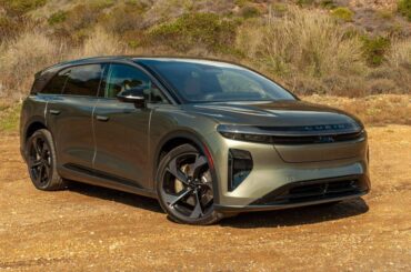 2026 Lucid Gravity Review: The Best-Driving Three-Row Money Can Buy