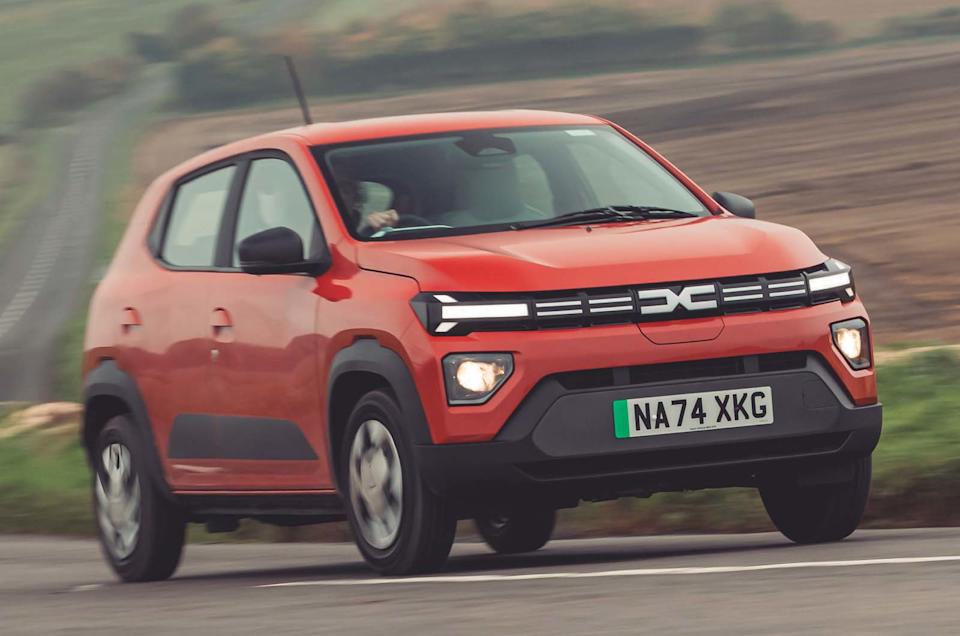 Dacia Spring front cornering