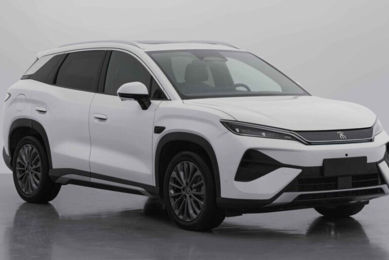 BYD introduces Song Ultra all-electric SUV with 362 hp