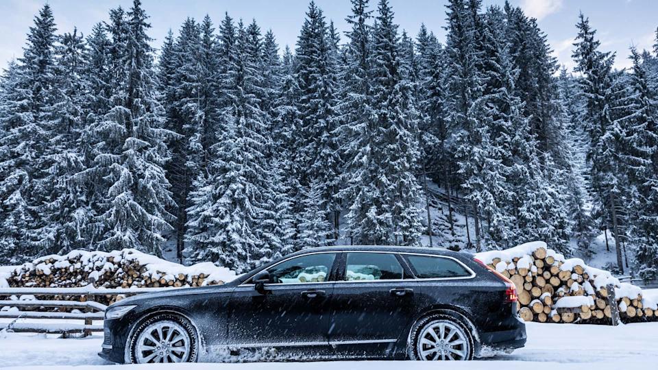 2023 Volvo V90 T8 Recharge Plug-In Hybrid