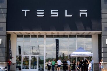 After Michael Burry, This Top Fund Manager Says Tesla Stock Is At Least 5X Overpriced, Pegs Fair Value At $80 A Share