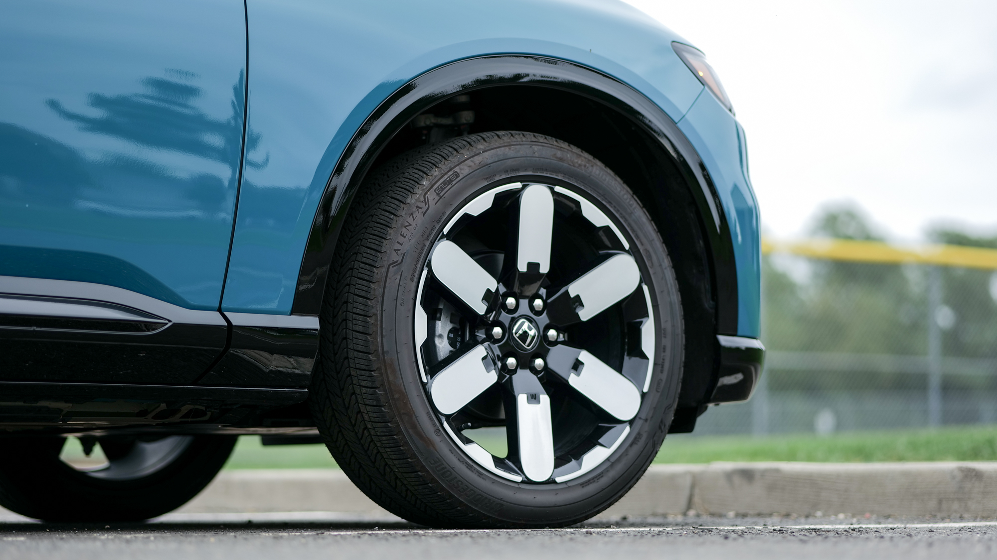 2024 Honda Prologue AWD Elite.