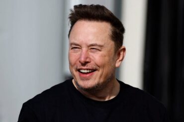 Elon Musk Says He's Making a 'Joyful' Edit to Tesla's Master Plan