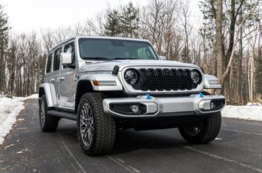 Jeep Kills Its Plug-In Hybrids, Claims America Doesn't Want Them