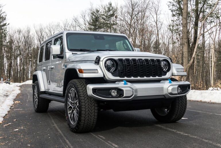 Jeep Kills Its Plug-In Hybrids, Claims America Doesn't Want Them