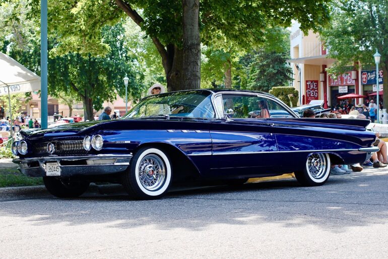 Buick Invicta
