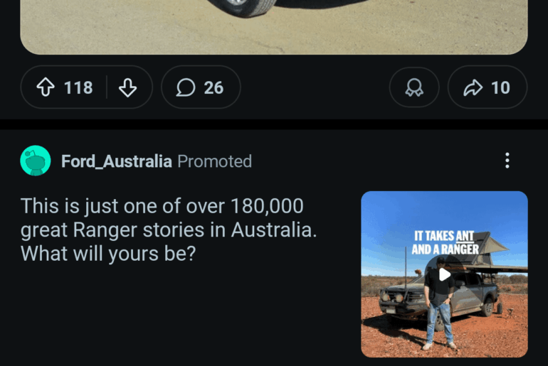 The dichotomy of reddit