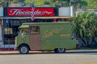 Cheech & Chong Fiberweed van