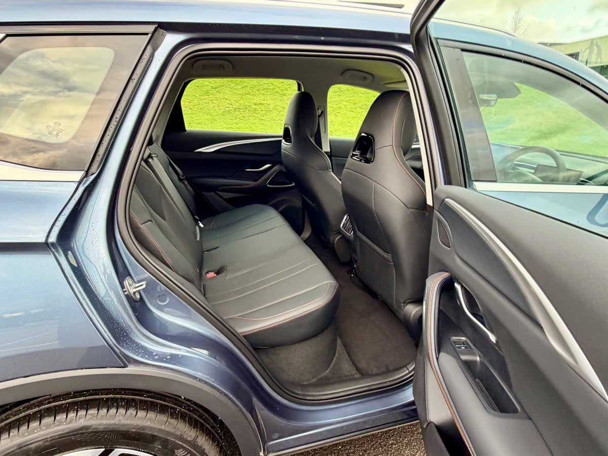 The BYD Sealion 5 DM-i scores highly on rear space with a handy flat floor (Steve Fowler)