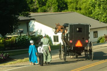 Iowa Amish communities unexpectedly lift ban to help them get to work: 'It's a lot quicker'