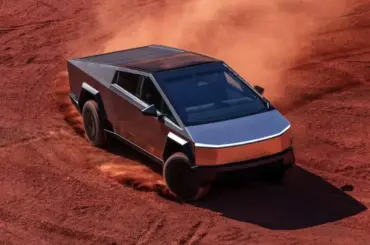 This man has owned a Cybertruck for six months; despite owning Rams and Ford F150s in the past, he would still take the Tesla over everything