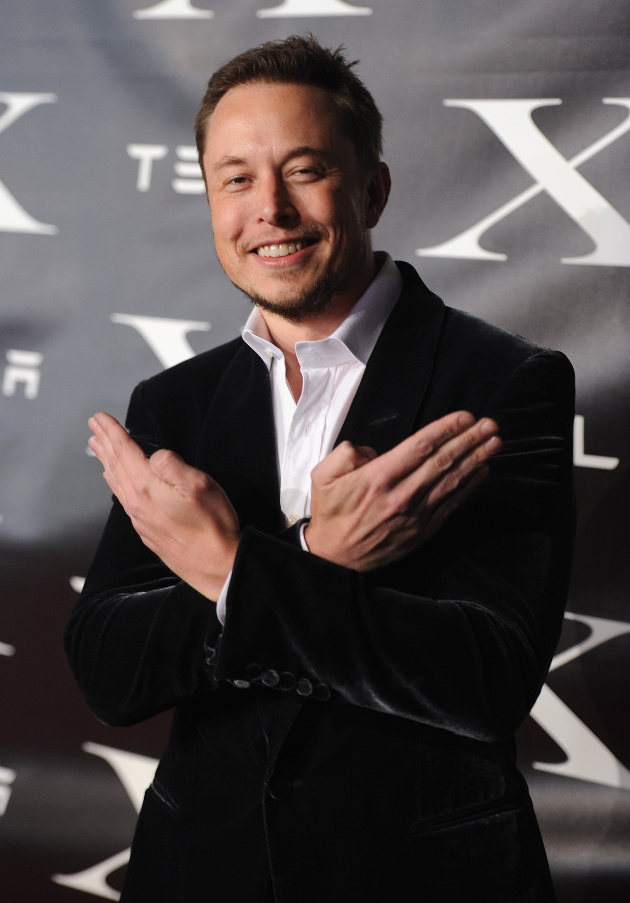 Elon Musk’s claims about Tesla’s autonomous systems were believable to Nathan Blaine, whose wife, two daughters, son-in-law, and pet dog died when their Tesla Model X crossed the center line and slammed into an oncoming truck, according to a federal lawsuit