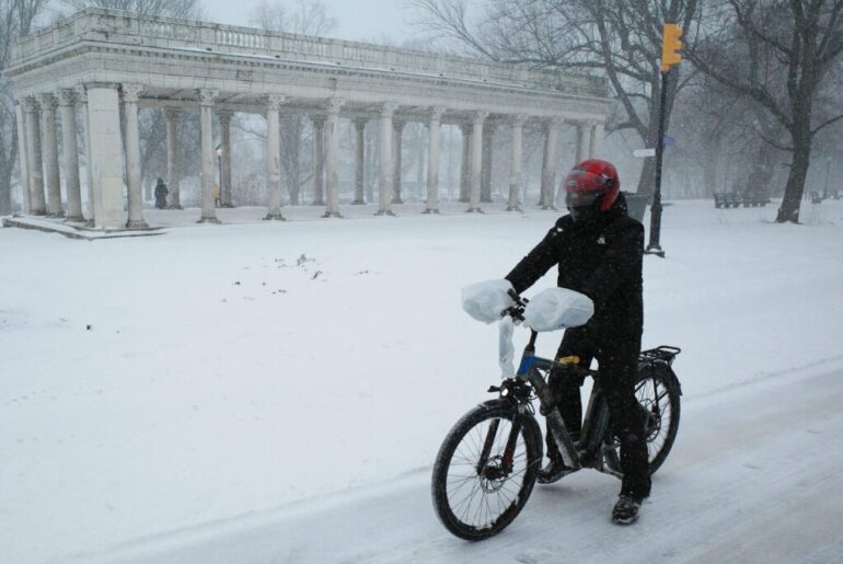 New Illinois campaign aimed at faster e-scooters, bikes