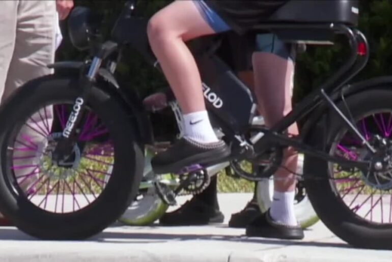 As e-bikes gain popularity, Florida lawmakers weigh new safety rules