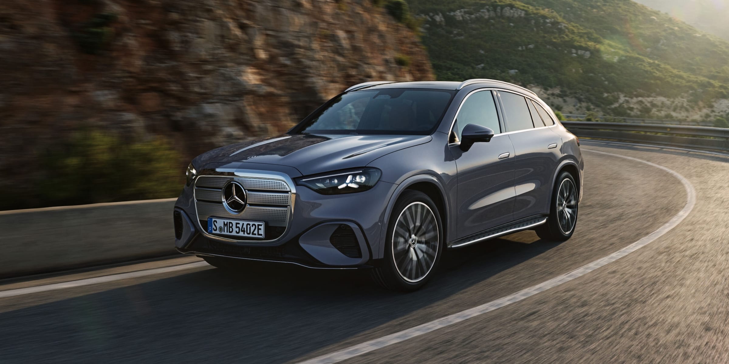 New Mercedes-Benz GLC EQ revealed